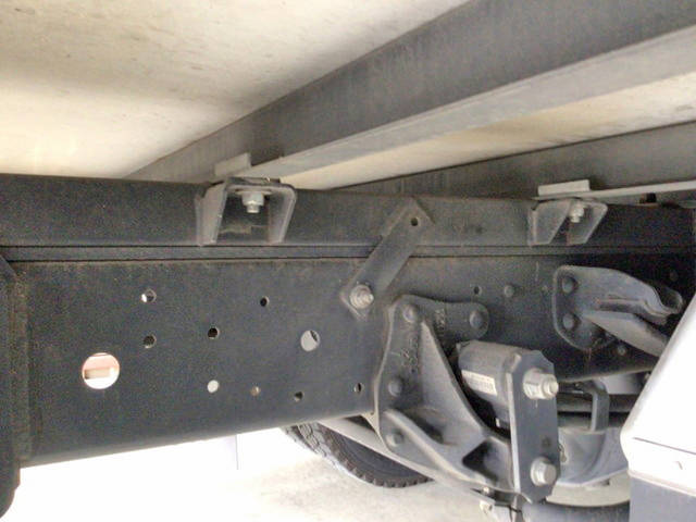 いすゞエルフパネルバン小型（2t・3t）[写真18]