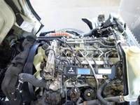 三菱ふそうキャンターアルミバン小型（2t・3t）[写真23]