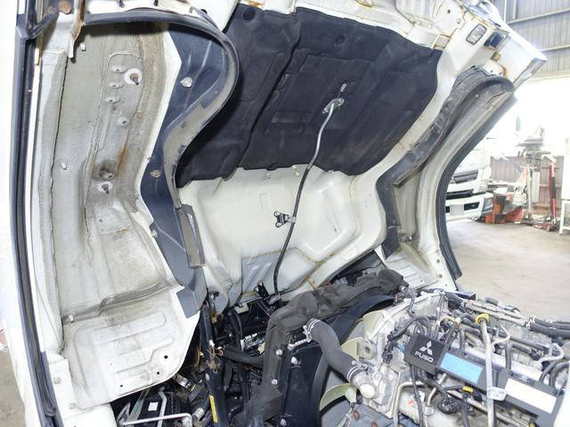 三菱ふそうキャンターアルミバン小型（2t・3t）[写真25]
