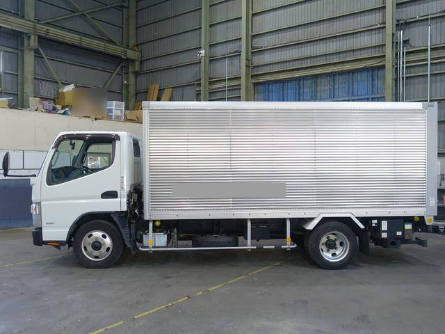 三菱ふそうキャンターアルミバン小型（2t・3t）[写真06]