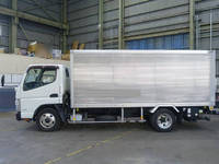 三菱ふそうキャンターアルミバン小型（2t・3t）[写真06]