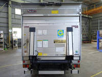 三菱ふそうキャンターアルミバン小型（2t・3t）[写真09]