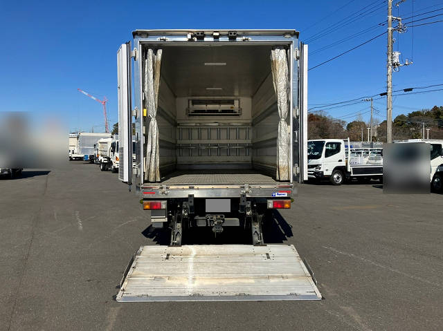 日野デュトロ冷凍車（冷蔵車）小型（2t・3t）[写真04]