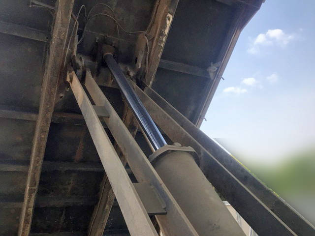 日野プロフィア深ダンプ（土砂禁ダンプ）大型（10t）[写真21]