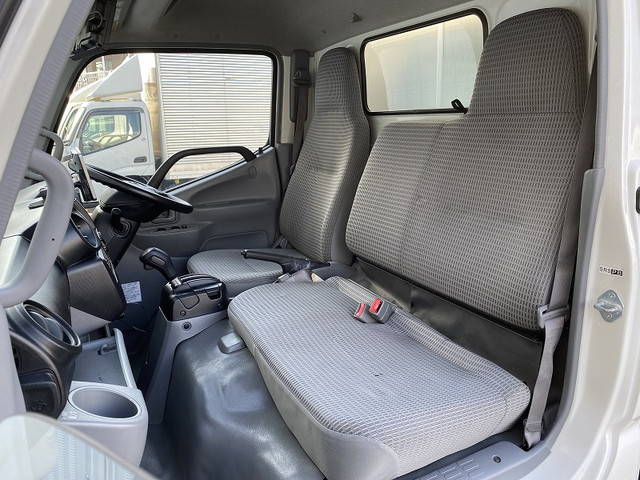 トヨタダイナアルミバン小型（2t・3t）[写真26]