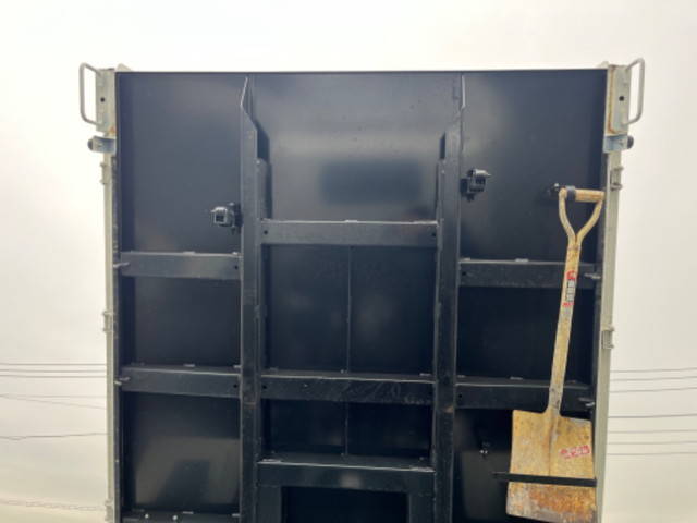 いすゞエルフダンプ小型（2t・3t）[写真16]