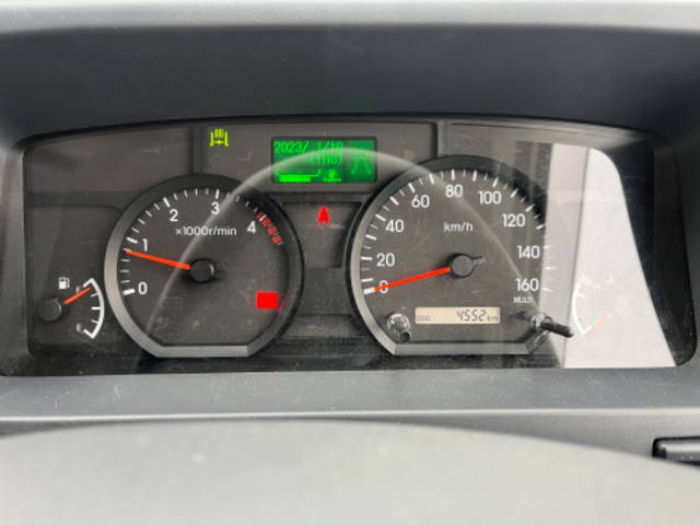 いすゞエルフダンプ小型（2t・3t）[写真30]