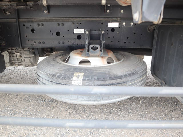 三菱ふそうファイターアルミウイング中型（4t）[写真26]