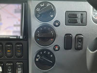 三菱ふそうファイターアルミウイング中型（4t）[写真38]