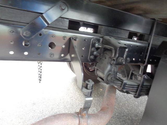 三菱ふそうキャンター平ボディ小型（2t・3t）[写真21]