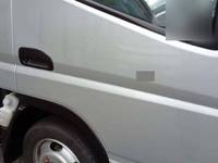 三菱ふそうキャンター平ボディ小型（2t・3t）[写真09]