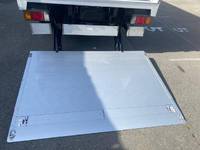 日野デュトロアルミブロック小型（2t・3t）[写真11]