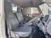 日野デュトロアルミブロック小型（2t・3t）[写真15]