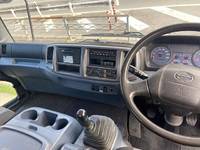 日野レンジャーアルミブロック中型（4t）[写真12]