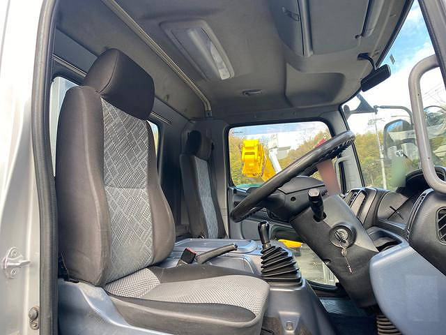 日野レンジャーアルミブロック中型（4t）[写真13]