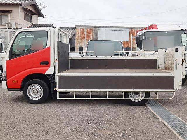 トヨタトヨエース平ボディ小型（2t・3t）[写真12]
