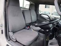 トヨタトヨエース平ボディ小型（2t・3t）[写真29]