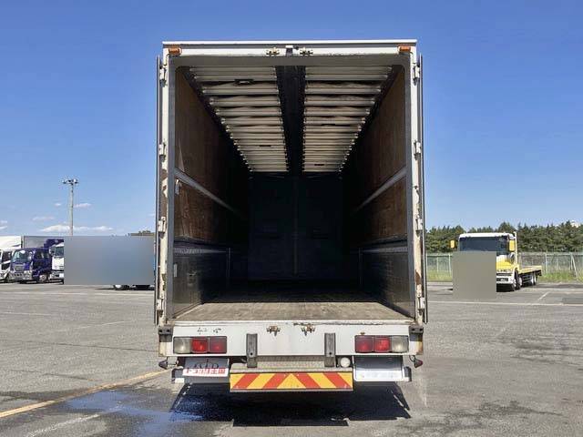 UDトラックスクオンアルミウイング大型（10t）[写真12]