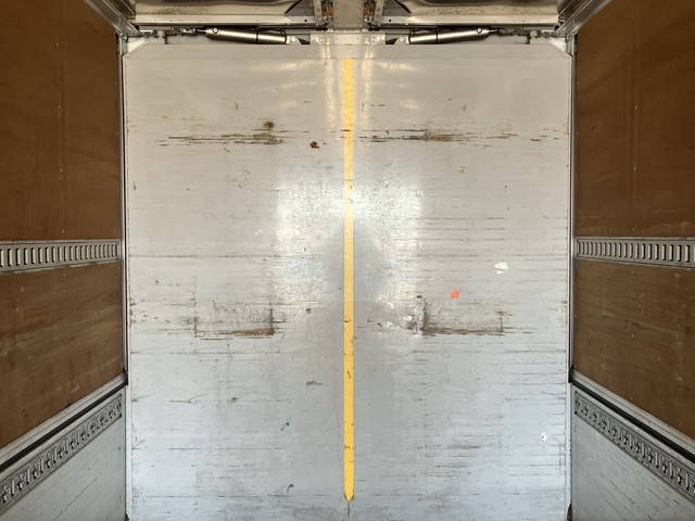 UDトラックスクオンアルミウイング大型（10t）[写真14]