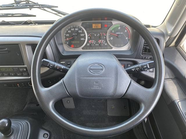 日野レンジャーアルミウイング中型（4t）[写真35]