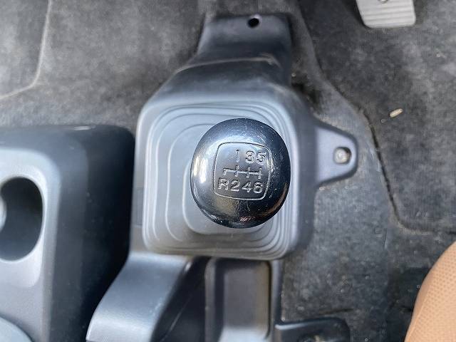 日野レンジャーアルミウイング中型（4t）[写真38]