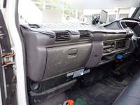 いすゞエルフダンプ・クレーン付小型（2t・3t）[写真29]