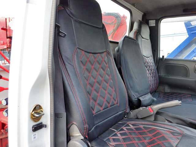 いすゞエルフダンプ・クレーン付小型（2t・3t）[写真36]