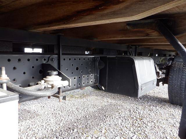 いすゞエルフアルミブロック小型（2t・3t）[写真12]