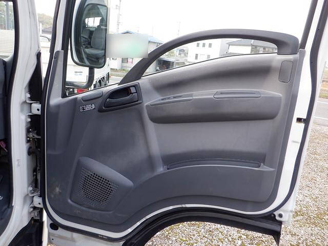 いすゞエルフアルミブロック小型（2t・3t）[写真32]