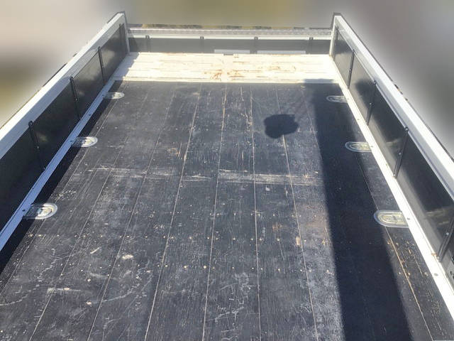 三菱ふそうファイターセルフクレーン4段中型（4t）[写真10]