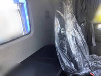 三菱ふそうファイターセルフクレーン4段中型（4t）[写真27]