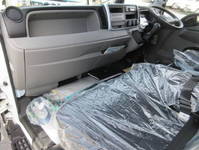 三菱ふそうキャンターアルミウイング小型（2t・3t）[写真19]