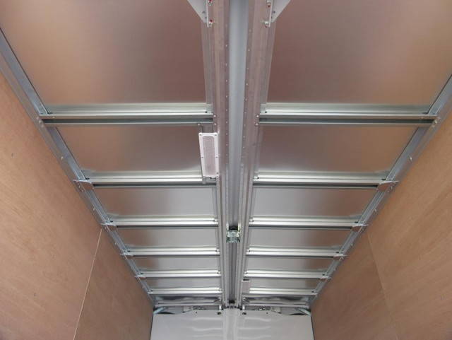 三菱ふそうキャンターアルミウイング小型（2t・3t）[写真28]