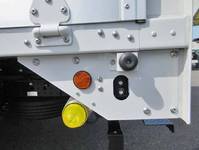 三菱ふそうキャンターアルミウイング小型（2t・3t）[写真30]