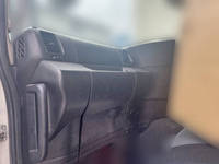 日野プロフィアアルミウイング大型（10t）[写真30]