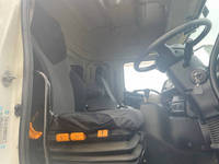 日野プロフィアアルミウイング大型（10t）[写真33]