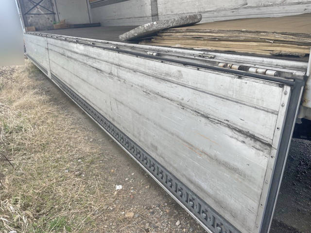 日野プロフィアアルミウイング大型（10t）[写真09]