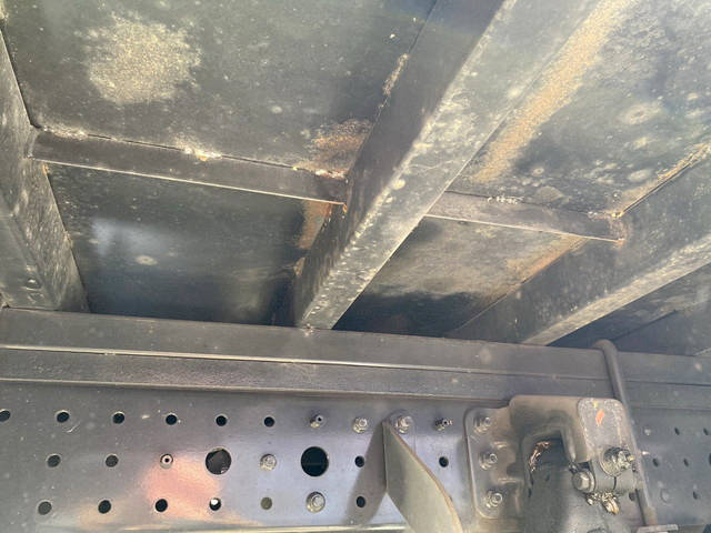 三菱ふそうキャンターアルミバン小型（2t・3t）[写真25]