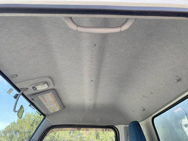 三菱ふそうキャンターアルミバン小型（2t・3t）[写真33]