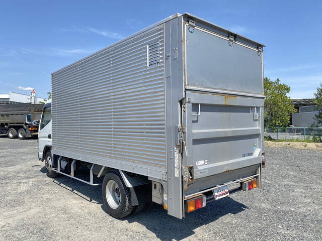 三菱ふそうキャンターアルミバン小型（2t・3t）[写真04]