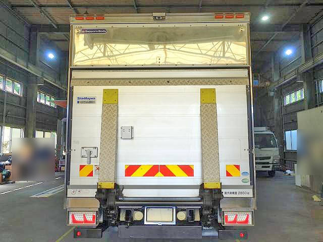 日野レンジャーパネルバン中型（4t）[写真02]