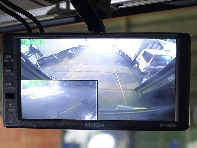 日野レンジャーパネルバン中型（4t）[写真30]