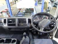 日野レンジャーパネルバン中型（4t）[写真31]