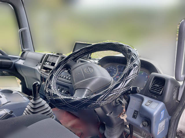 日野レンジャーアルミウイング増トン（6t・8t）[写真33]