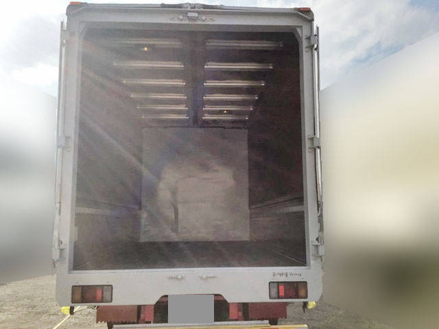 いすゞエルフアルミウイング小型（2t・3t）[写真11]