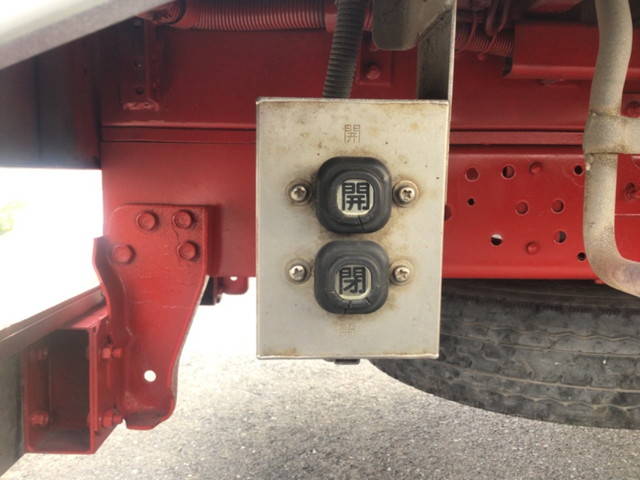 いすゞエルフアルミウイング小型（2t・3t）[写真19]