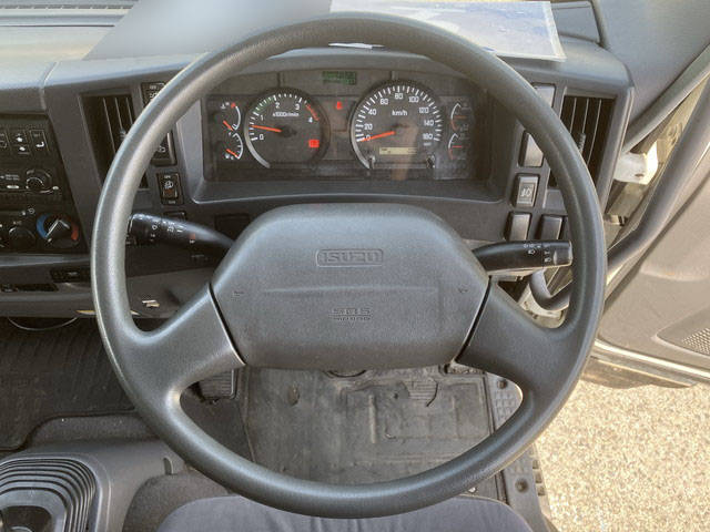 いすゞフォワード冷凍車（冷蔵車）中型（4t）[写真33]