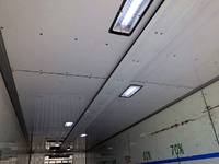 日野プロフィア冷蔵冷凍ウイング大型（10t）[写真11]