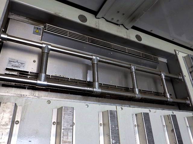 日野プロフィア冷蔵冷凍ウイング大型（10t）[写真12]