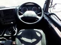 日野プロフィア冷蔵冷凍ウイング大型（10t）[写真35]